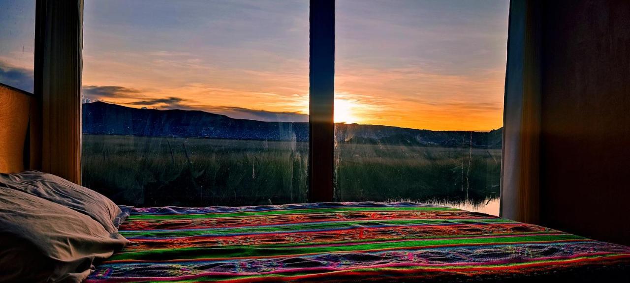 Titicaca Habitacion Panoramica Vista Al Amanecer Villa Puno Exterior photo